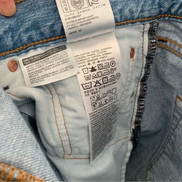 Levi’s 501 original straight button fly, distressed jeans 36 x 32. - Picture 6 of 11